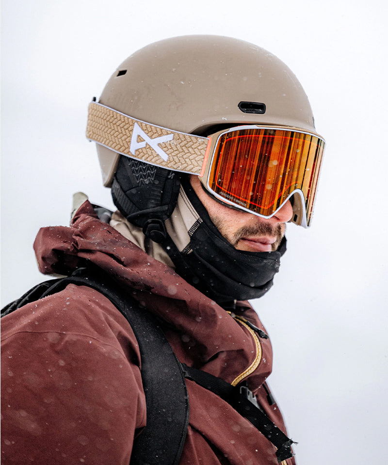 AnonM4CylindricalGogglesSummitTaupeSunnyBronzeCloudy-Model_6acac8f4-fdf2-41bb-a3a0-f19a999eb49e