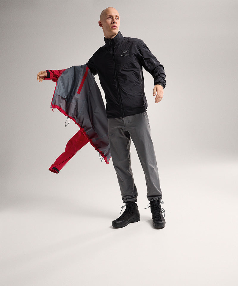 Arc_teryxAtomJacketBlack-DetailOne