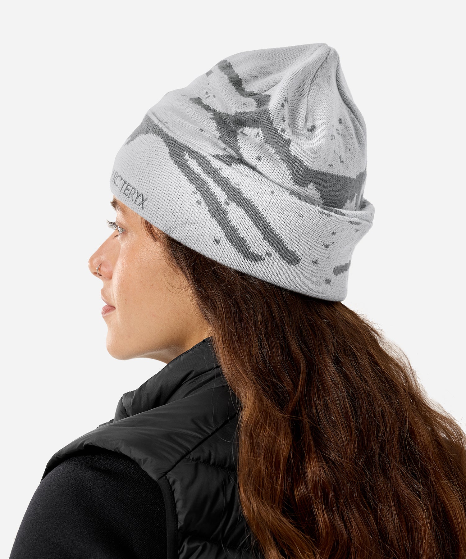 Arc_teryxGrottoToqueSolitude_White-ModelBack