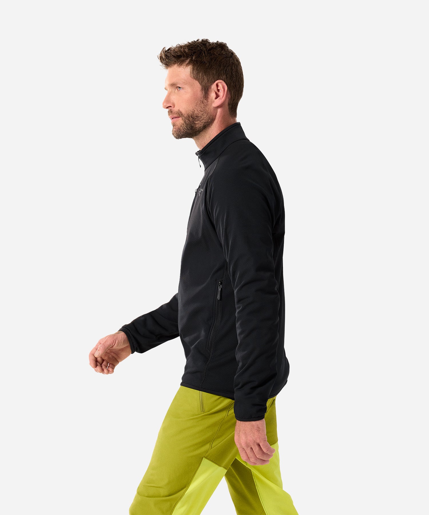 Arc_teryxMen_sDeltaJacketBlack-ModelSide