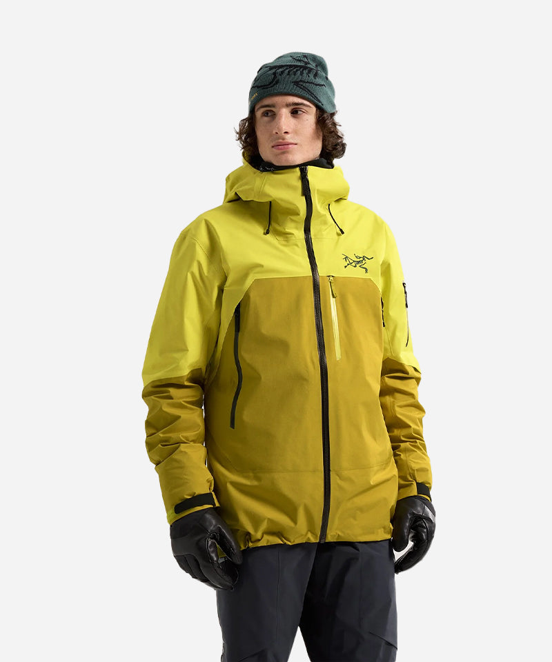 Arc_teryxRushJacketEuphoria_Lampyre-Modelfront