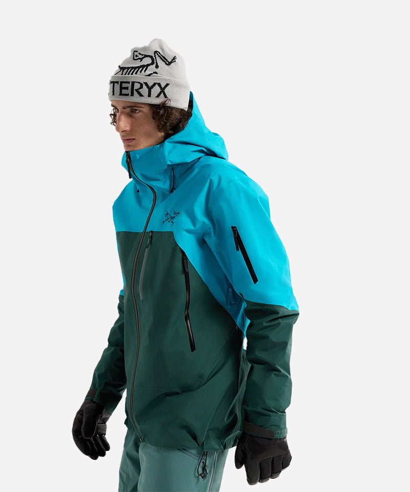 Arc_teryxRushJacketTetra_Pytheas-Modelside