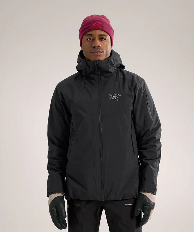 Arc_teryxSabreInsulatedJacketBlack-ModelFront