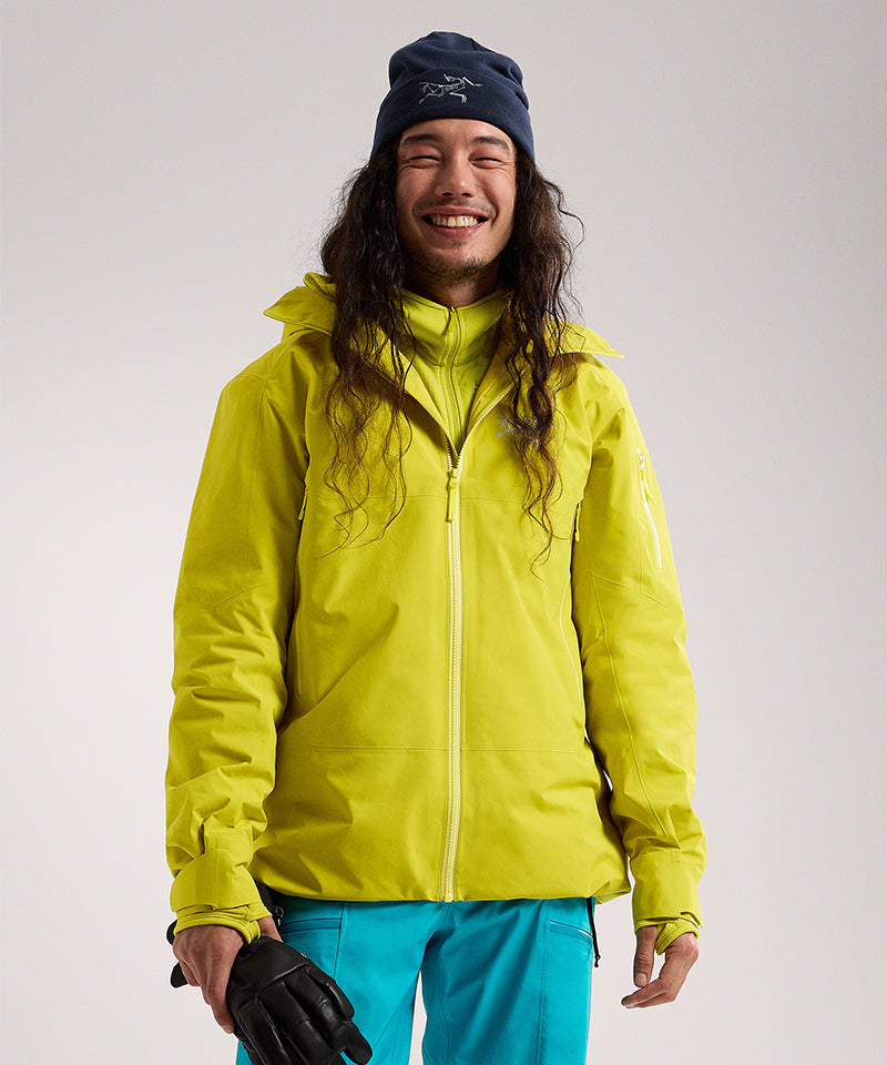 Arc_teryxSabreInsulatedLampyre-OnBodyFrontTwo