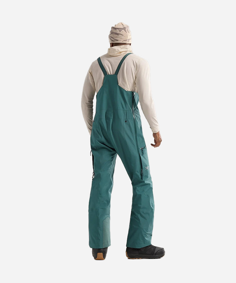 Arc_teryxSabreMen_sBibPytheas-Modelback