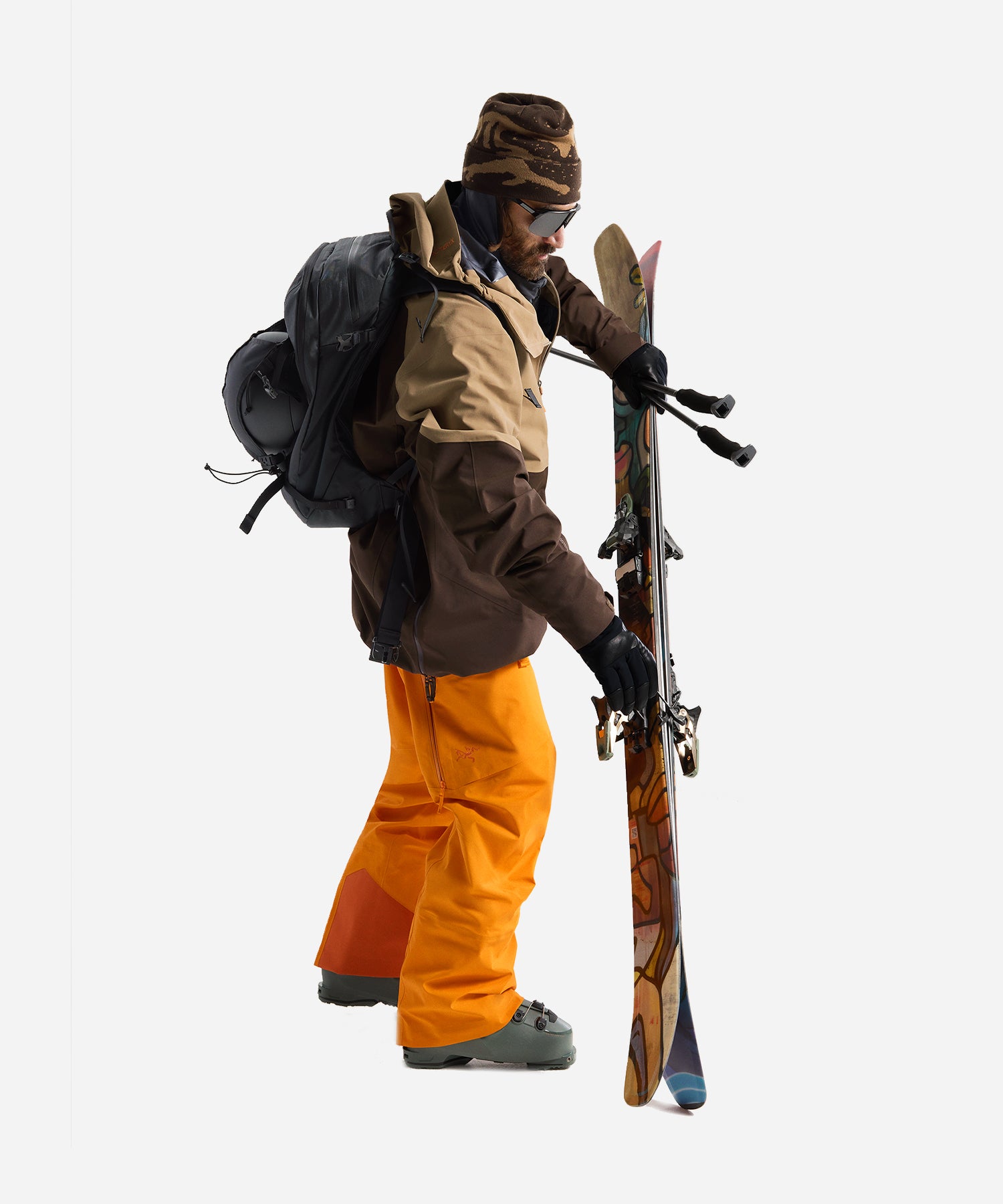 Arc_teryxSabrePantBlaze-ModelFullBody