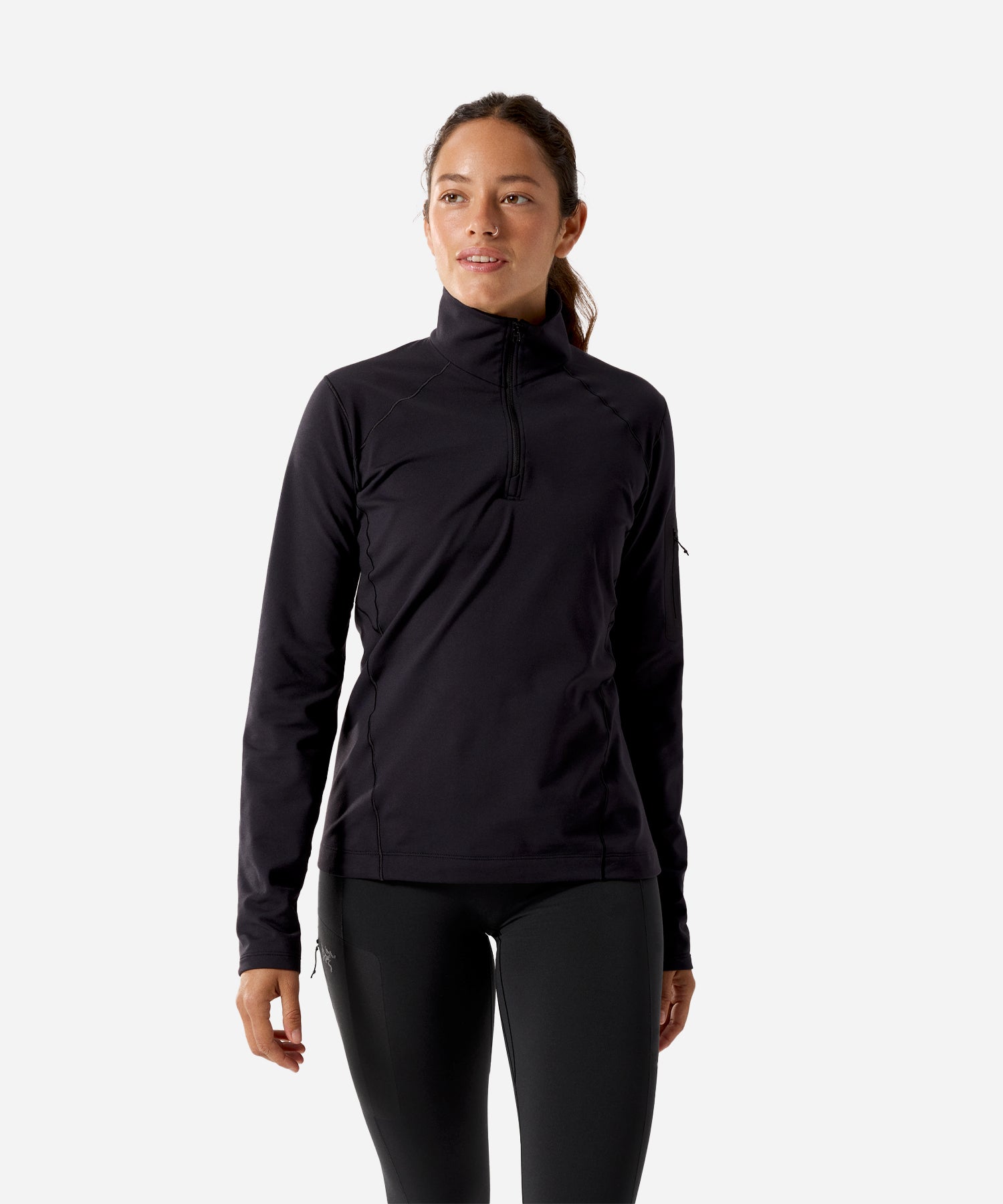 Arc_teryxWomen_sRhoZipNeckBaseLayerBlack-ModelFront