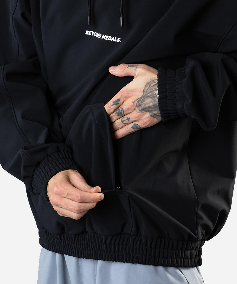 BeyondMedalsSoftshellHoodieBlack-Pocket