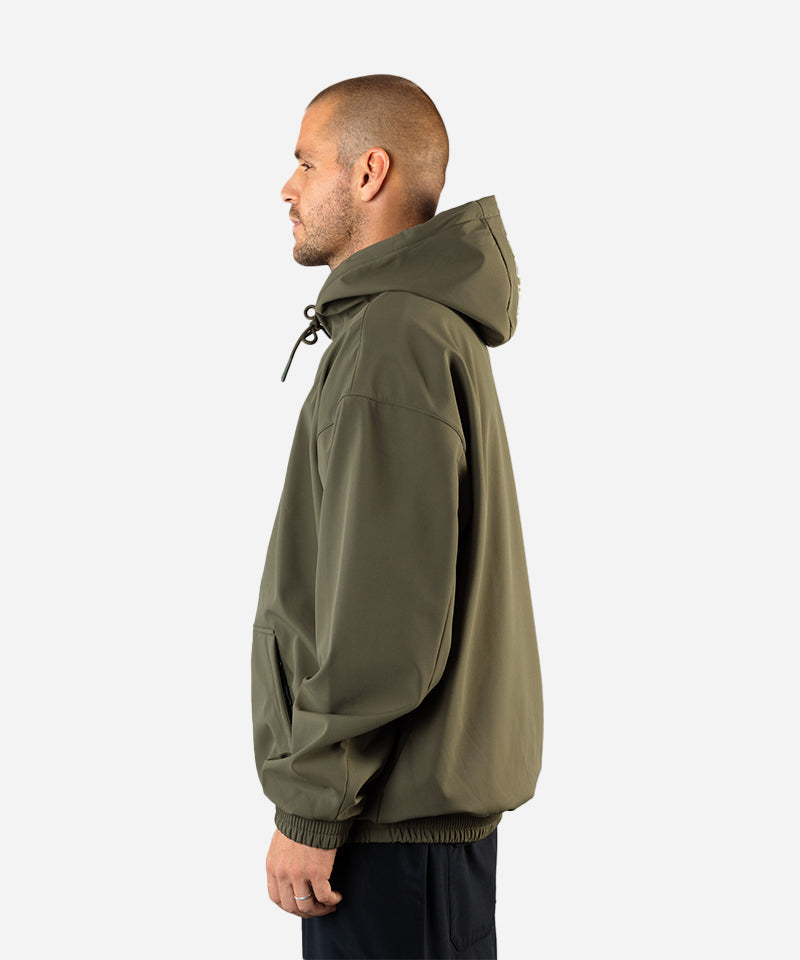 BeyondMedalsSoftshellHoodieGreen-ModelSide