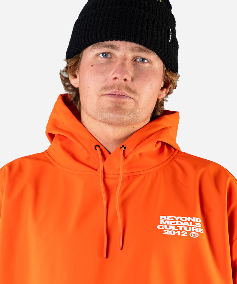 BeyondMedalsSoftshellHoodieOrange-CloseupMan