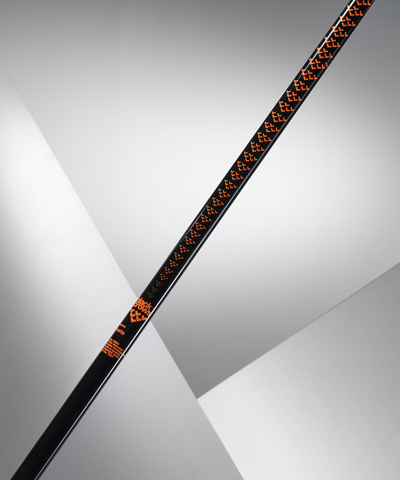 BlackCrowsMetaPoleOrange-CloseUpOne