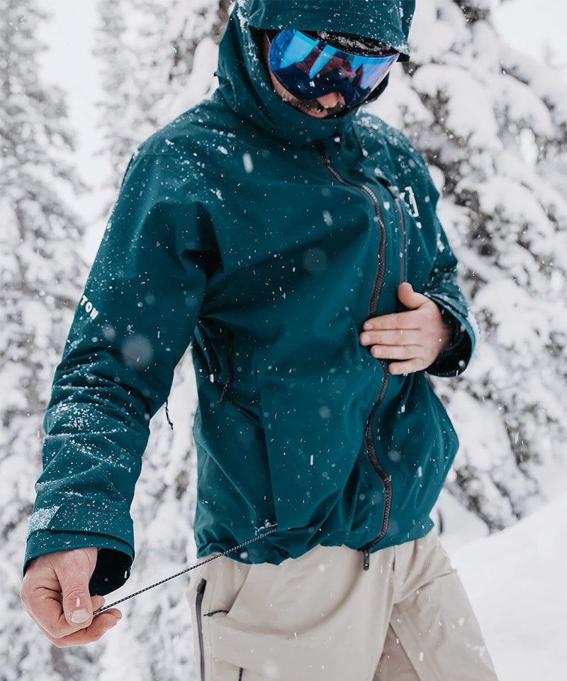 BurtonAKCyclicGORE-TEX2025JacketDeepEmerald-Waistdetail