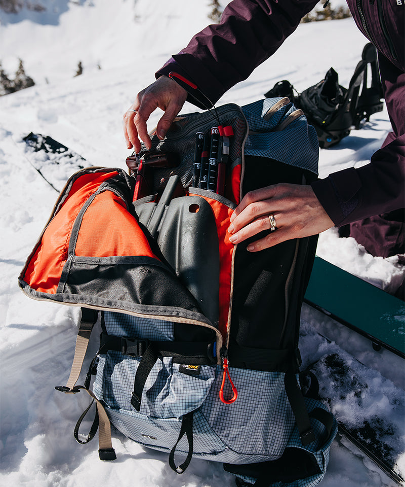 BurtonAKDispatcher25LBackpackDustyBlue-AviPocket