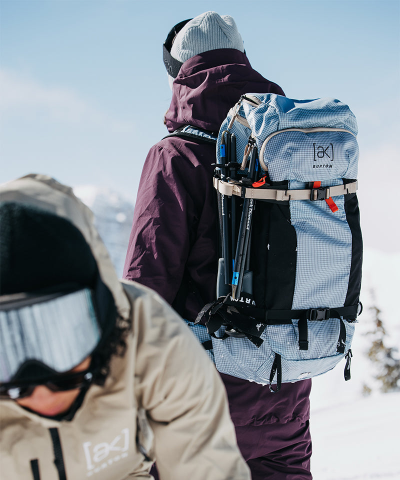 BurtonAKDispatcher25LBackpackDustyBlue-ModelBack