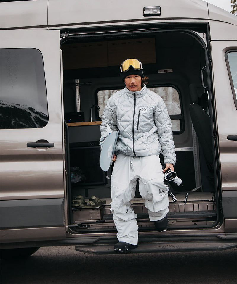 BurtonAKGoreSwashPant2024GrayCloud-Modelfullbody