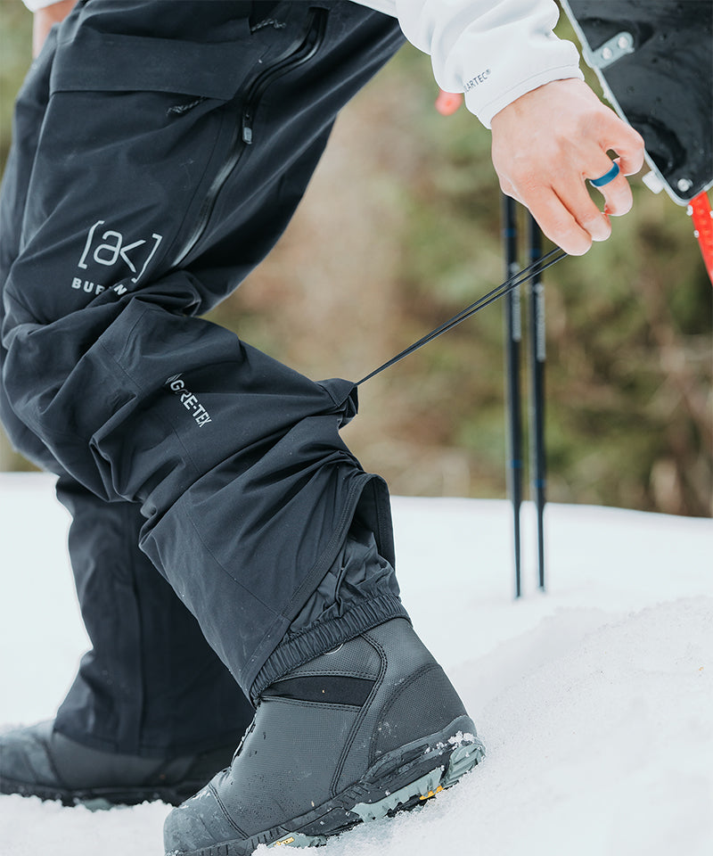 BurtonAKGoreSwashPantTrueBlack-CuffDetail_1ff59720-401b-4bf3-96f9-d59e38cfddf3