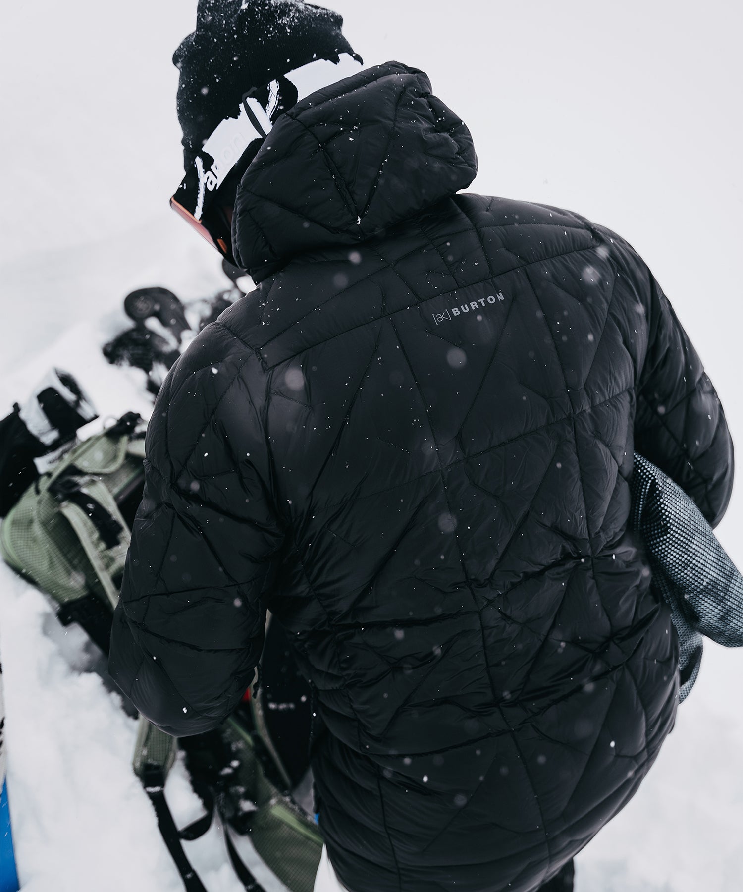BurtonAKMen_sBakerDownHoodedJacketTrueBlack-ModelBack