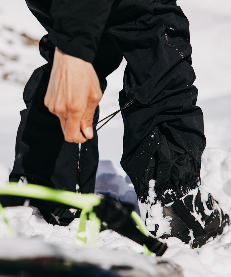 BurtonAKSummitGORE-TEXInsulated2025PantsTrueBlack-Cuffdetail