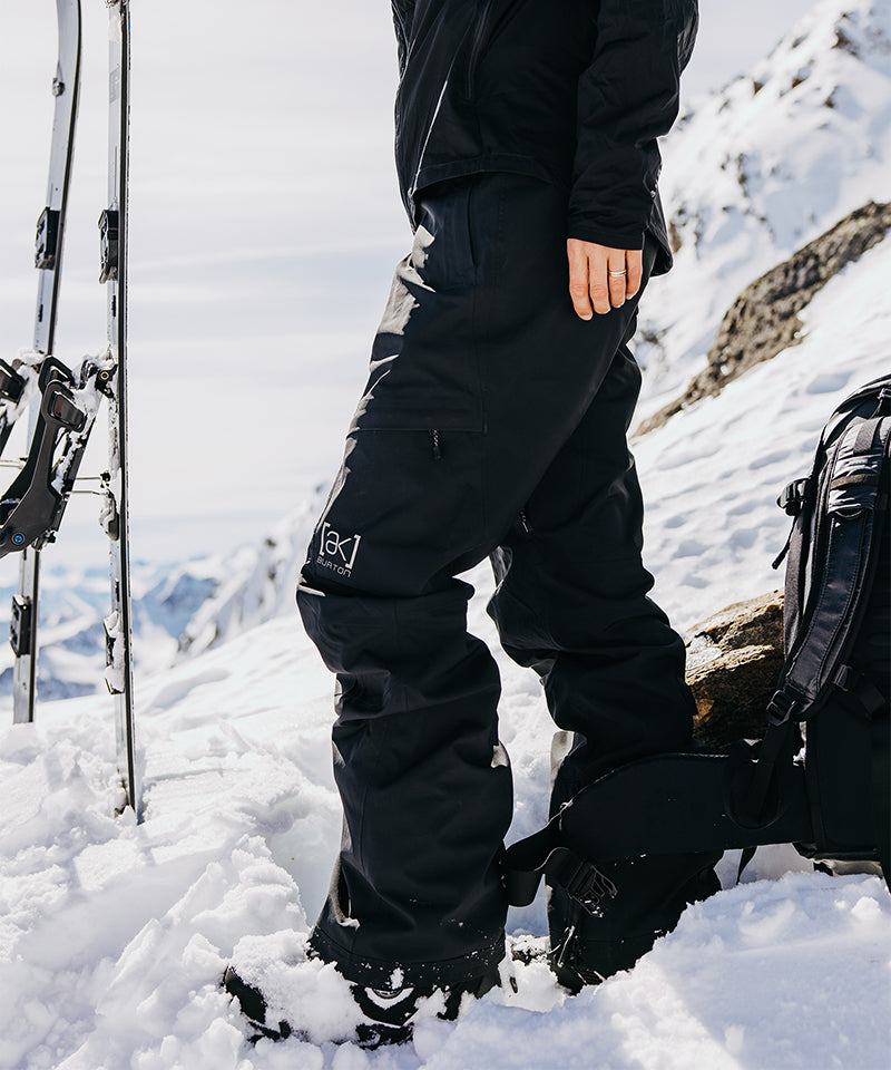 BurtonAKSummitGORE-TEXInsulated2025PantsTrueBlack-Modelside