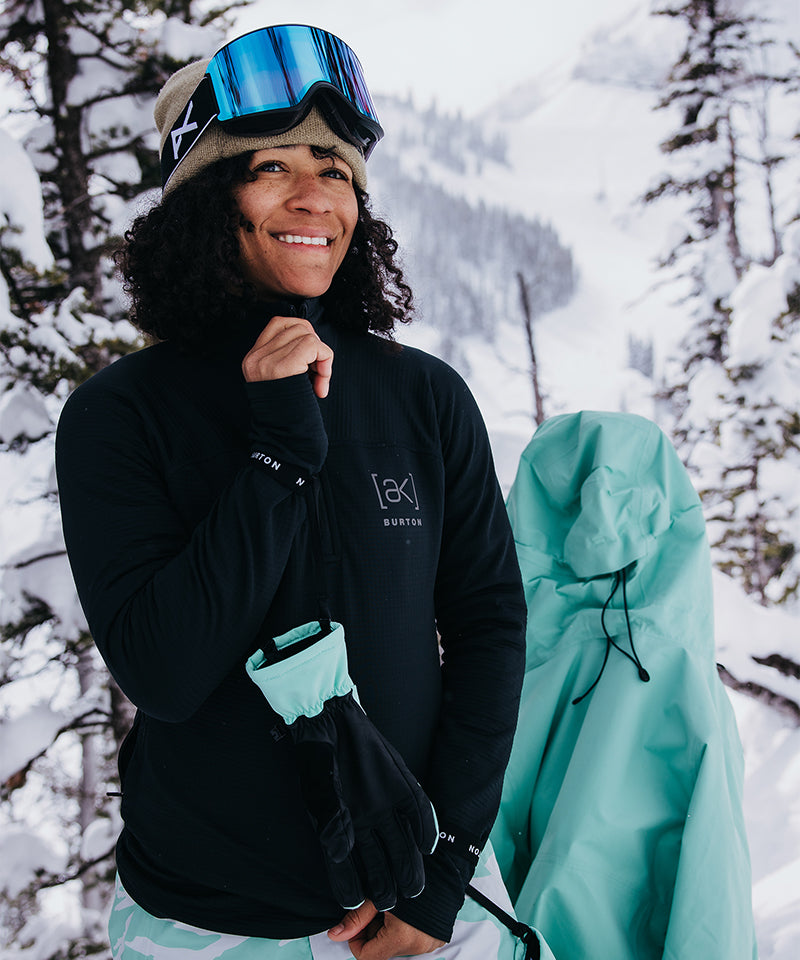 BurtonAKWomen_sHeliumGridFleeceQuarter-ZipTrueBlack-ModelFront