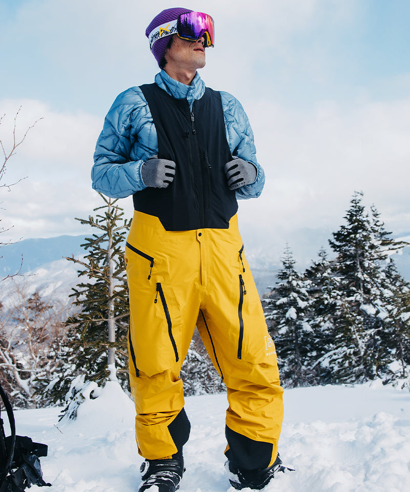 BurtonKalausiGORE-TEX3L2025BibGoldenrod-ModelFront