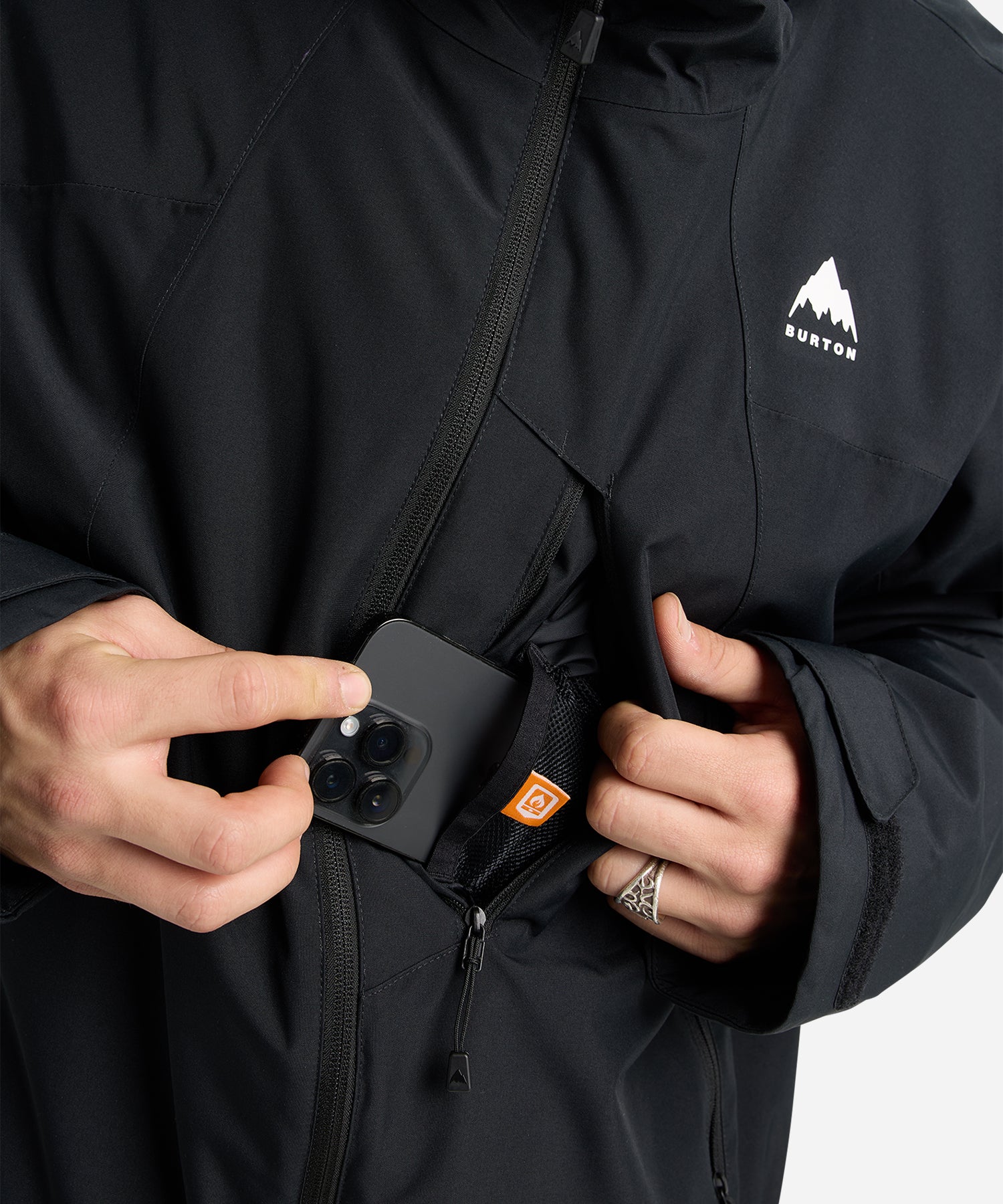BurtonMen_sReserve2LInsulatedJacketTrueBlack-PhonePocket