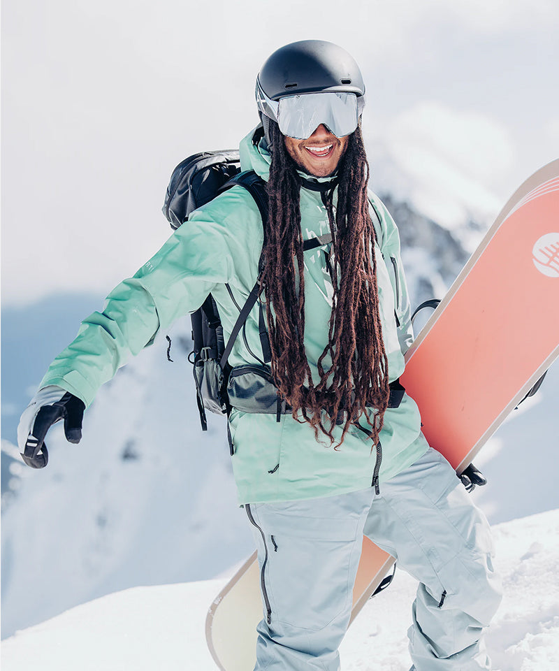 BurtonSwashGORE-TEX2025JacketPowderMint-ModelFront