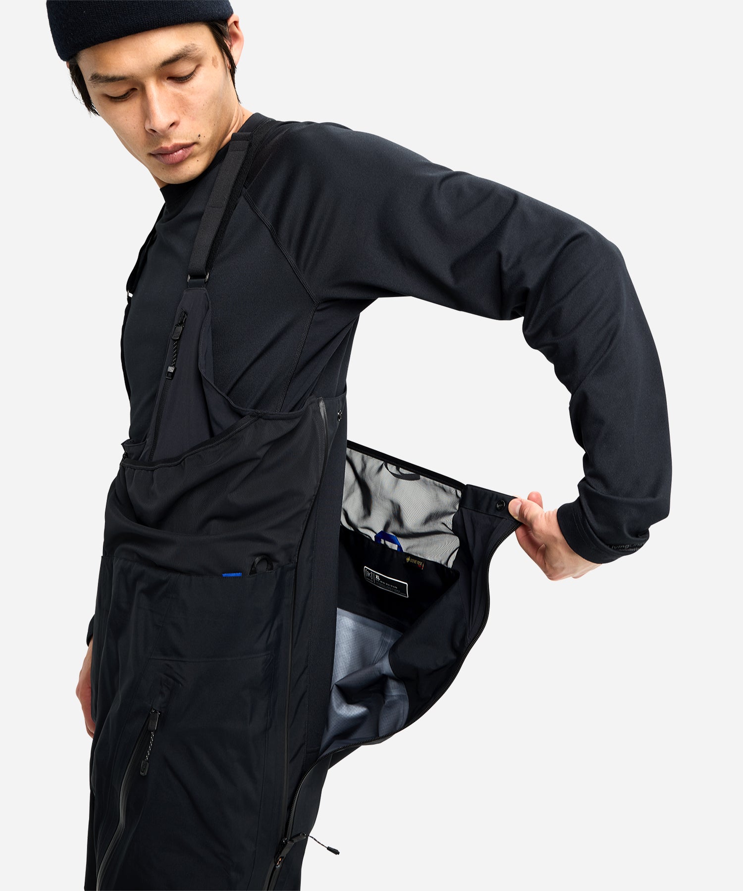 Burton_ak_GORE-TEXPROAcamar3LBib2026TrueBlack-BackPanel