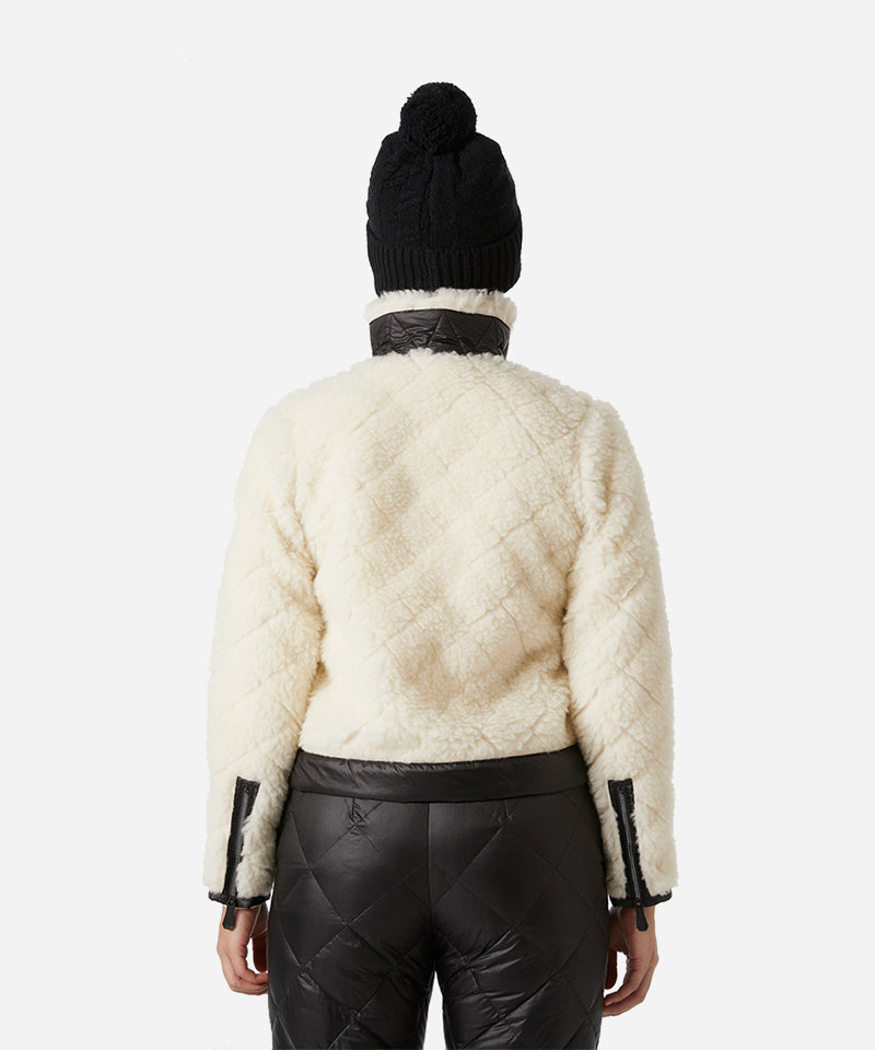 HellyHansenDiamondPileJacketSnow-OnModelBack