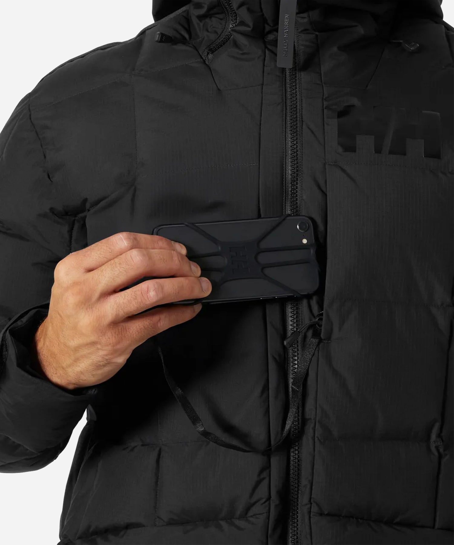 HellyHansenEmikoRidablePuffyJacketBlack-PhonePocket