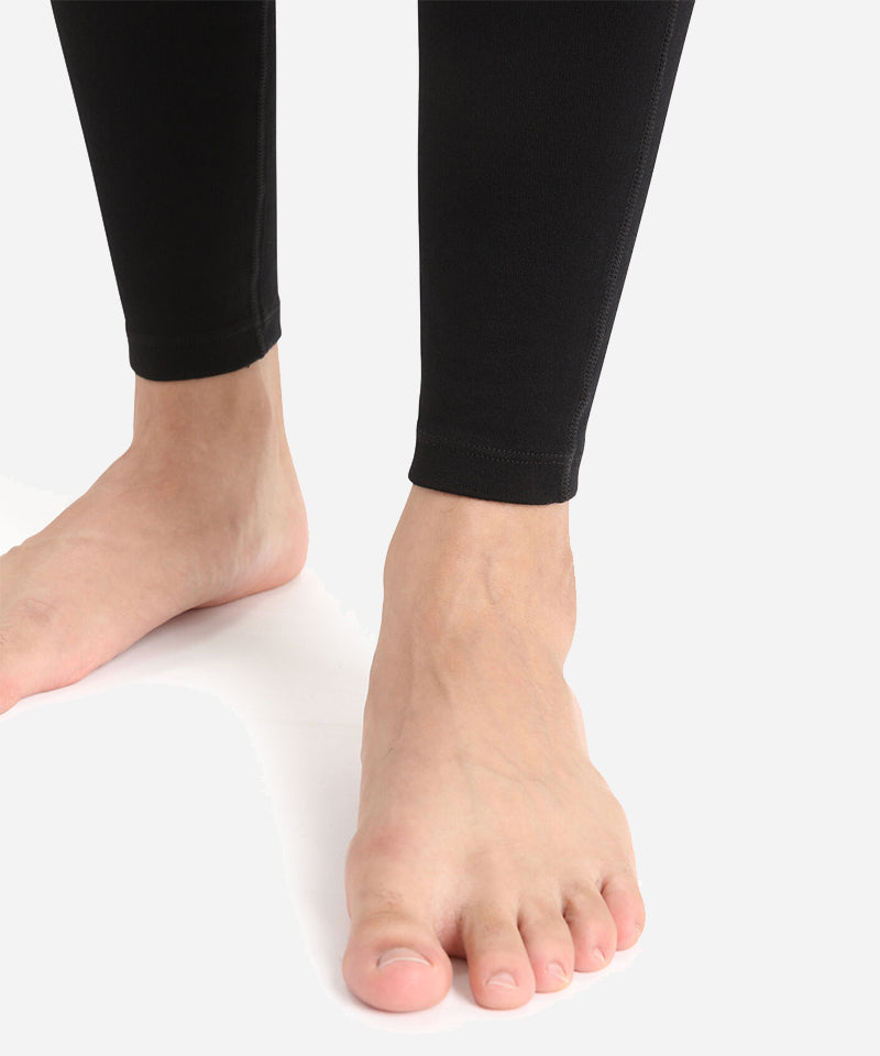 Icebreaker260TechMen_sLeggingBlack-CuffDetail