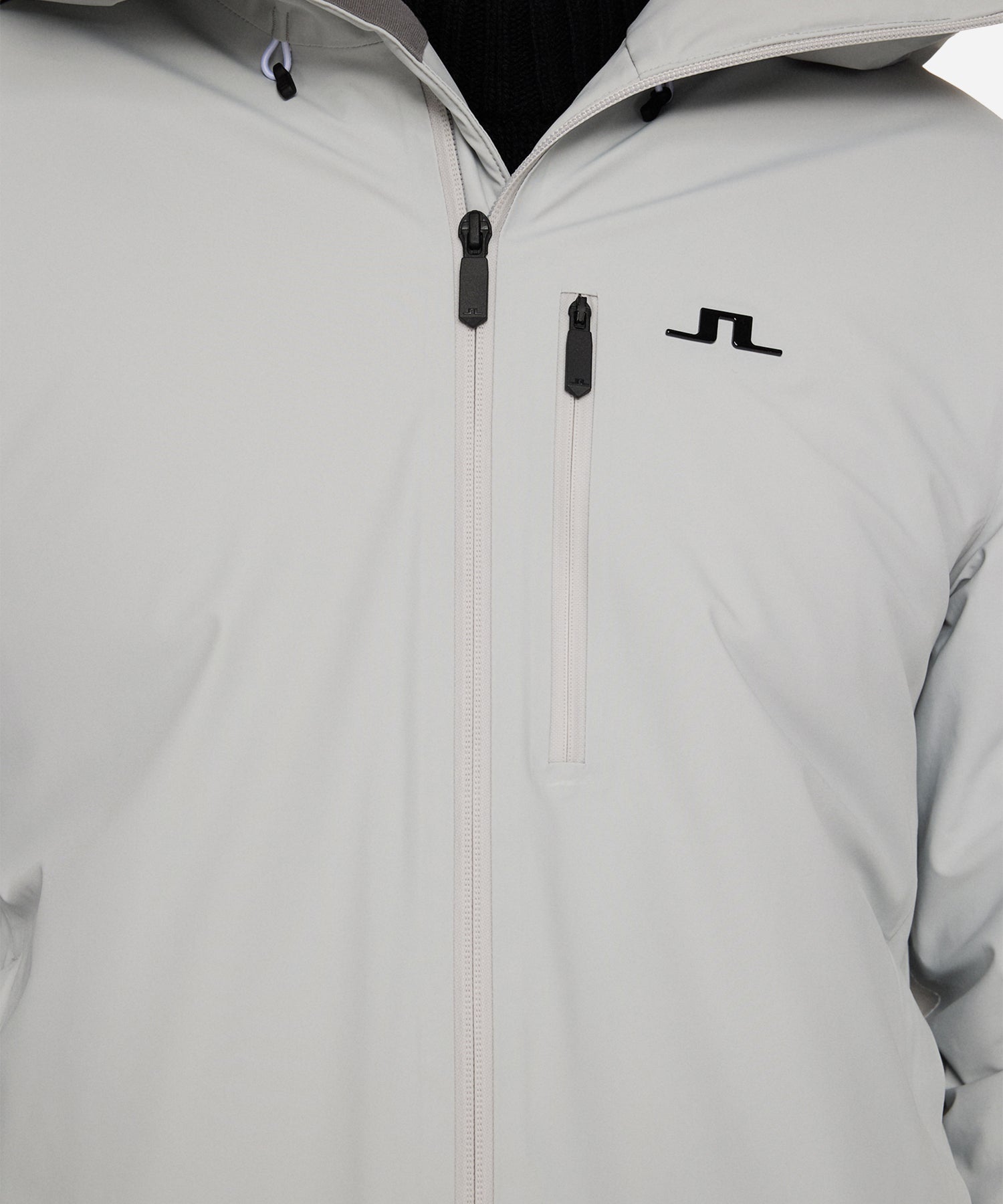 J.LindebergAltaJacketHighrise-ChestDetail