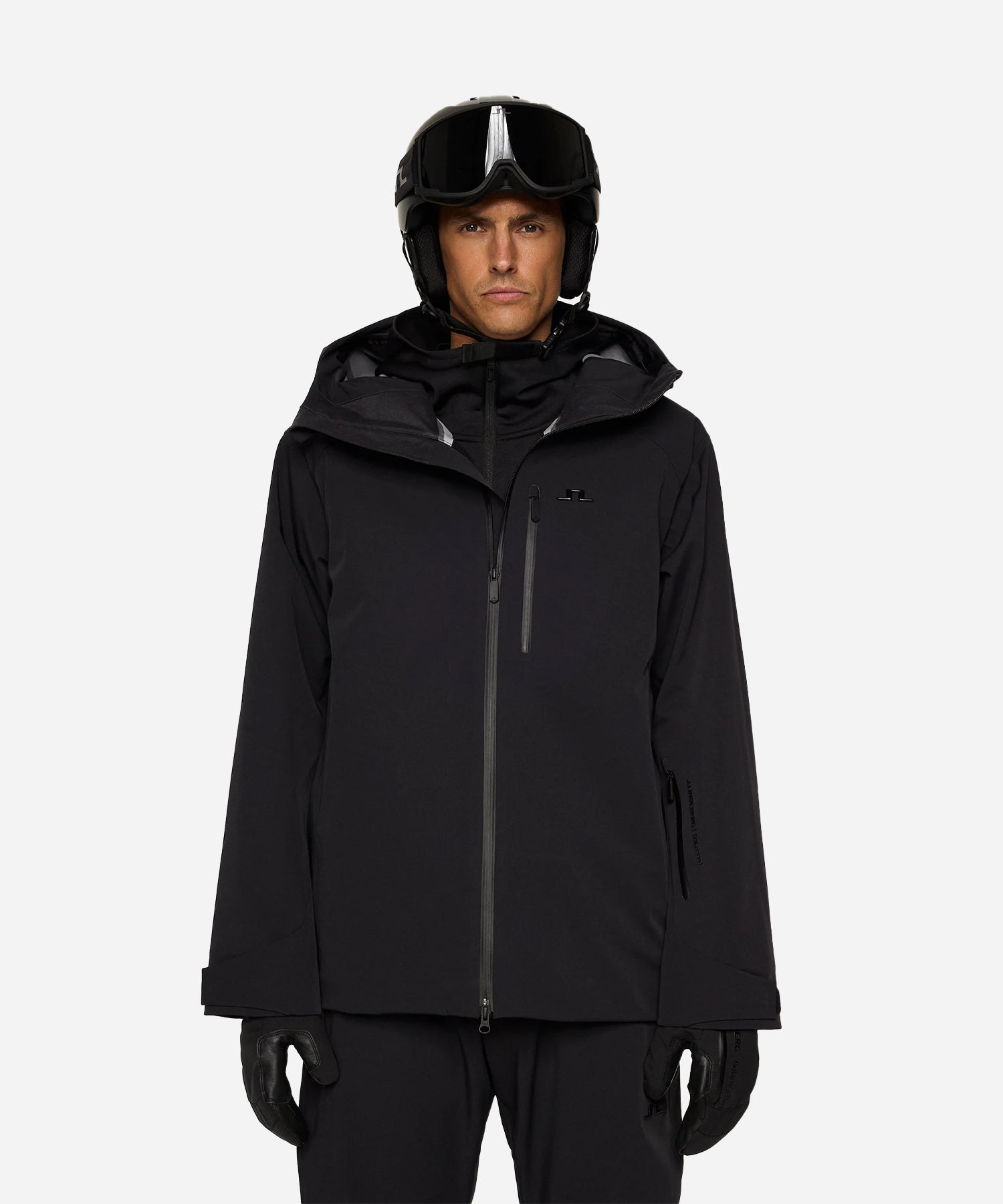 J.LindebergMen_sSolarcoreShellJacketBlack-ModelFront