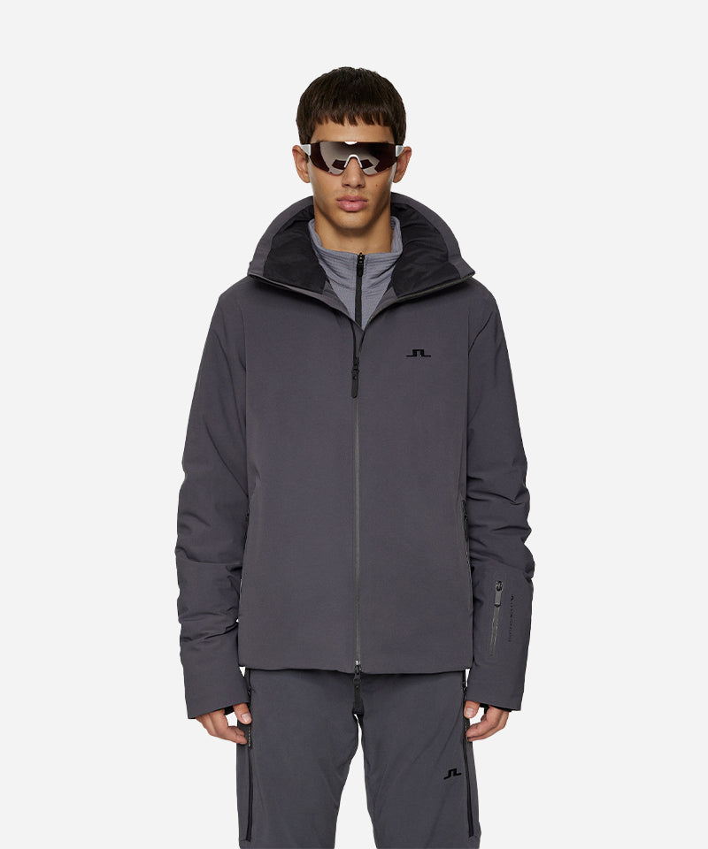 J.LindebergOmniaJacketAsphalt-ModelFront