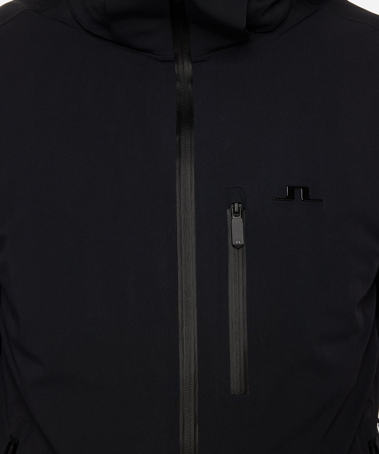 J.LindebergOmniaJacketBlack-Chest