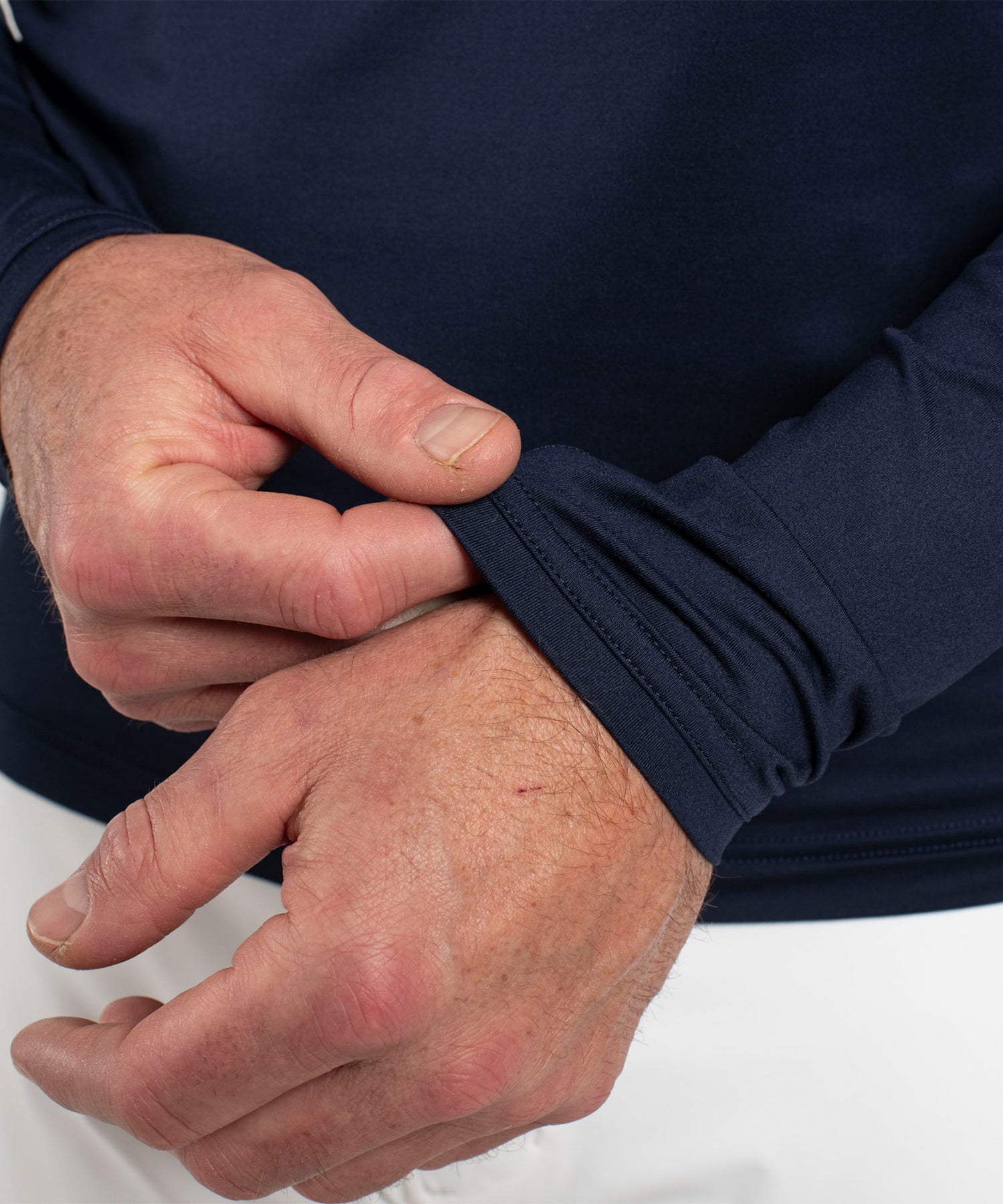 KJUSMen_sFeelMidLayerNavy-Cuffs