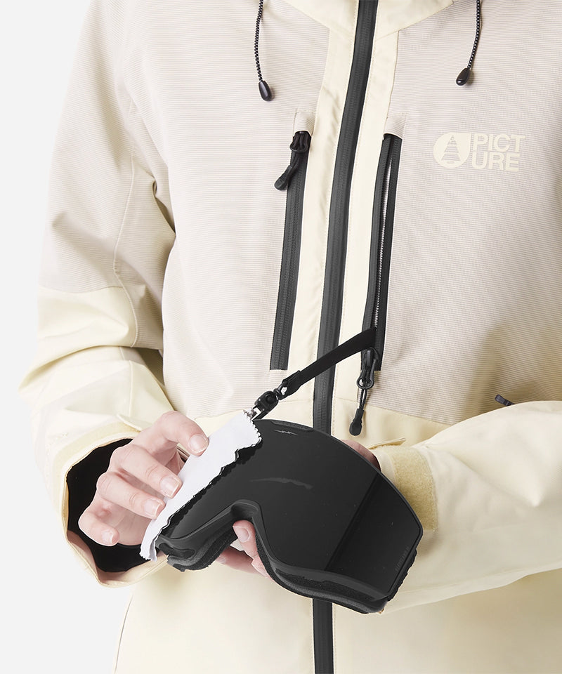 PictureSygnaJacketVanilla-GoogleWipe