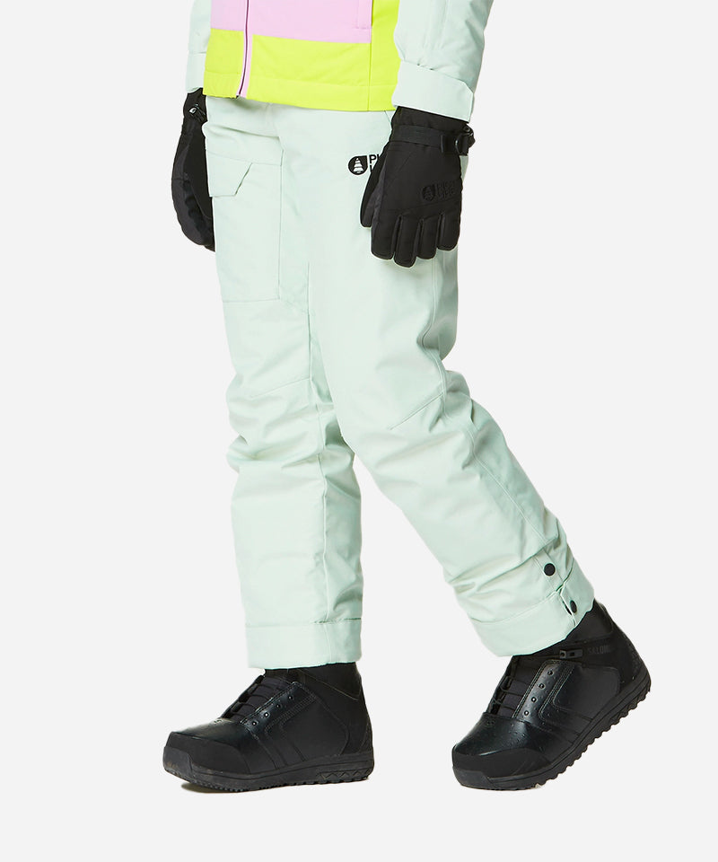 PictureTimePantSiltGreen-ModelClose