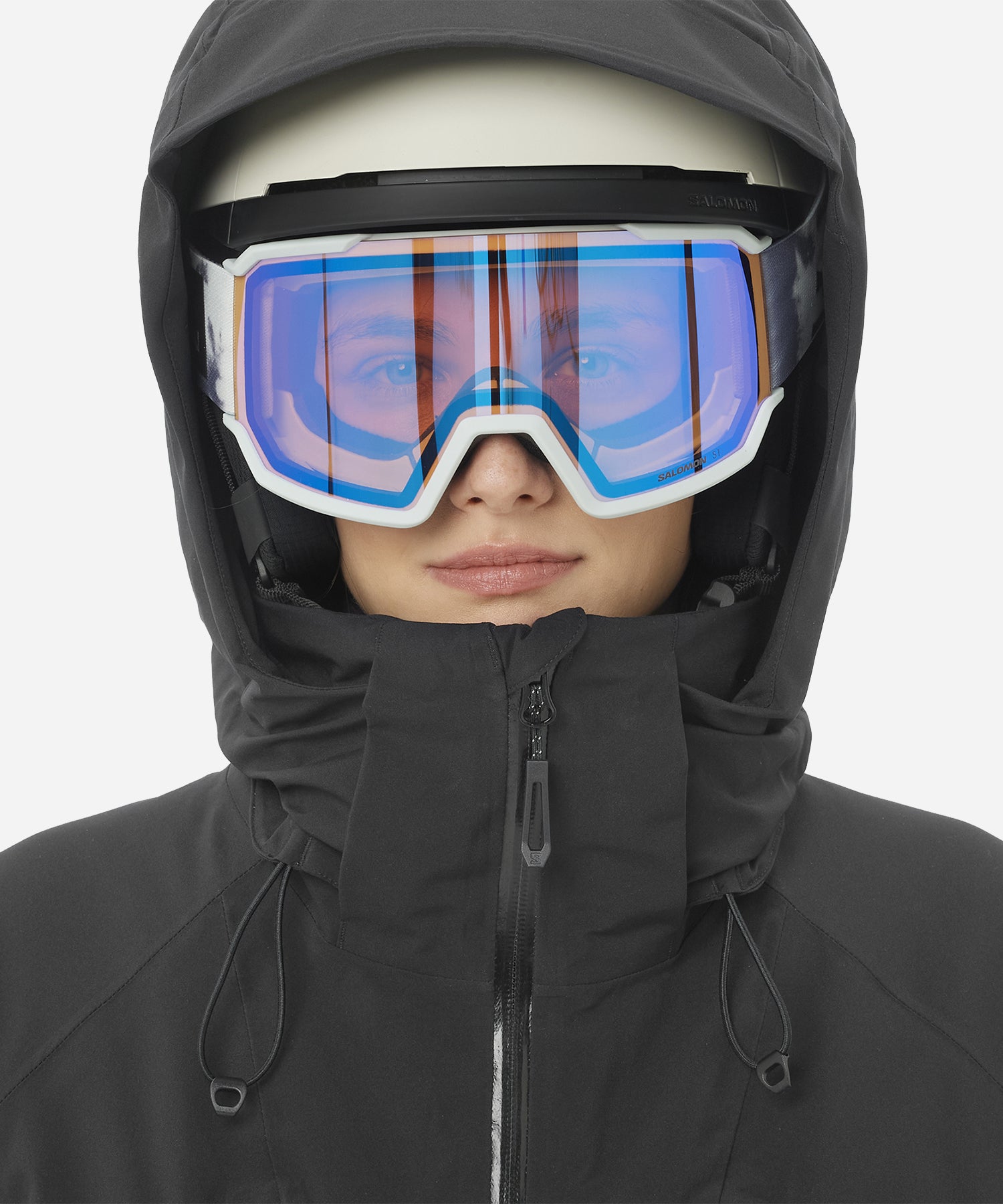 SalomonWomen_sBrilliant2.0JacketDeepBlack-ModelFrontClose