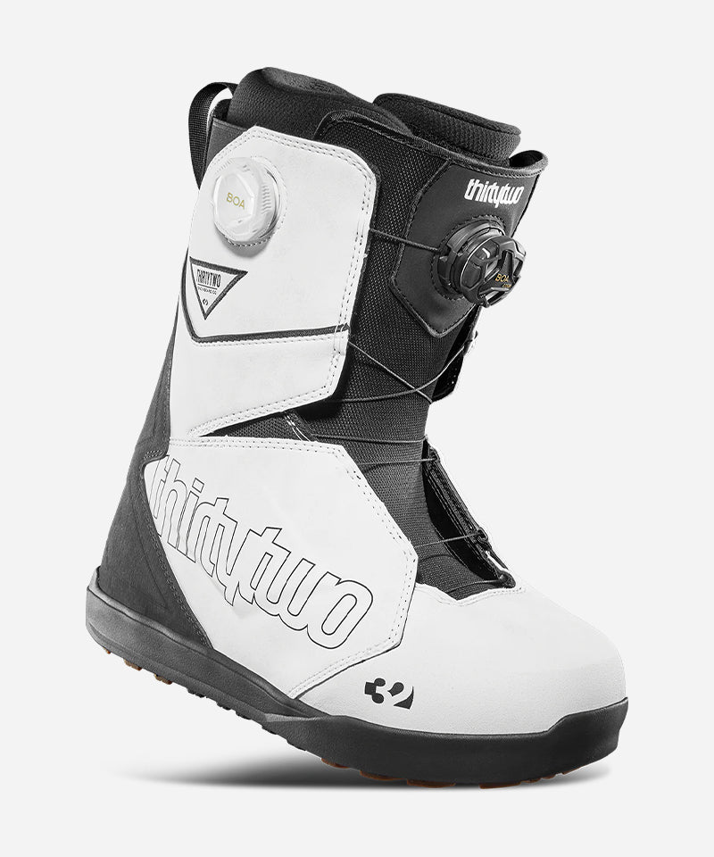 ThirtyTwoLashedDoubleBOA2025White_Black-Front
