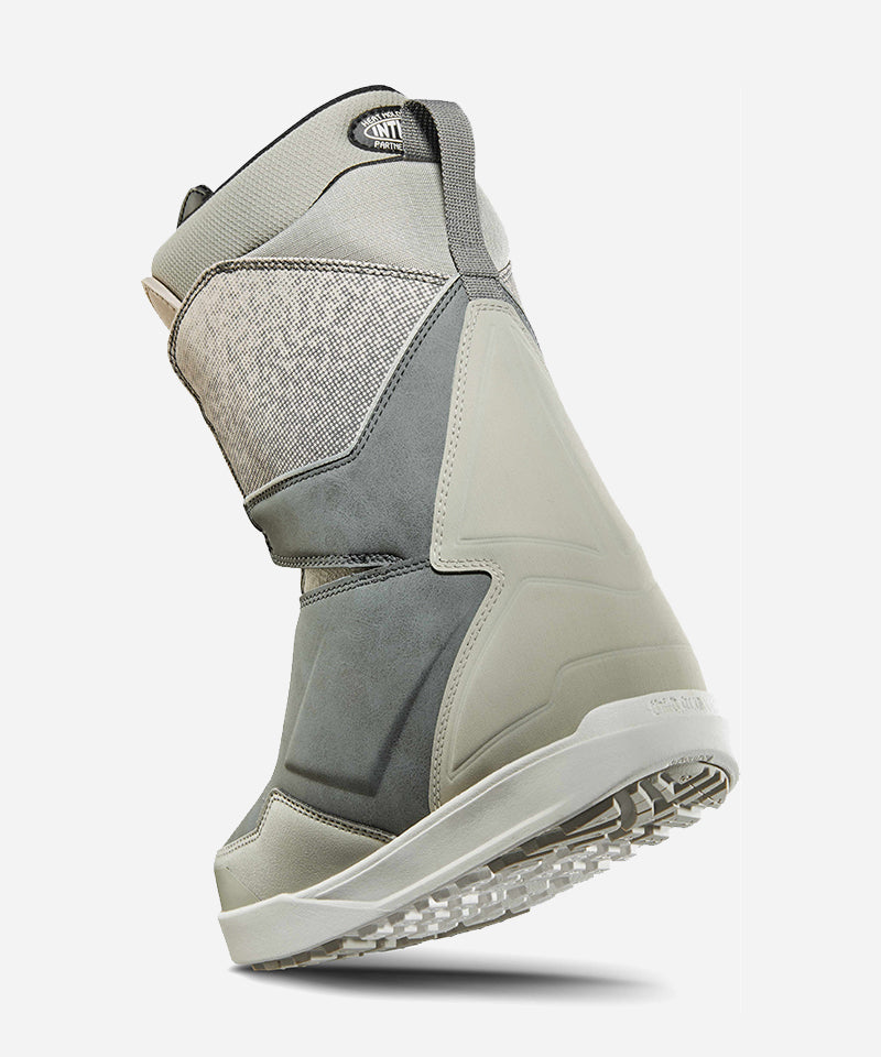 ThirtyTwoLashedDoubleBOABradshaw2024-Back