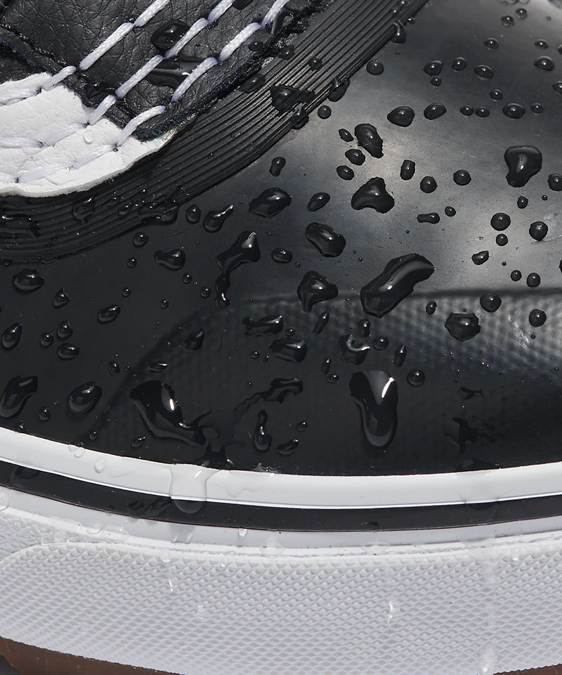 VansMTEStandardSnowBlack_White-Toe