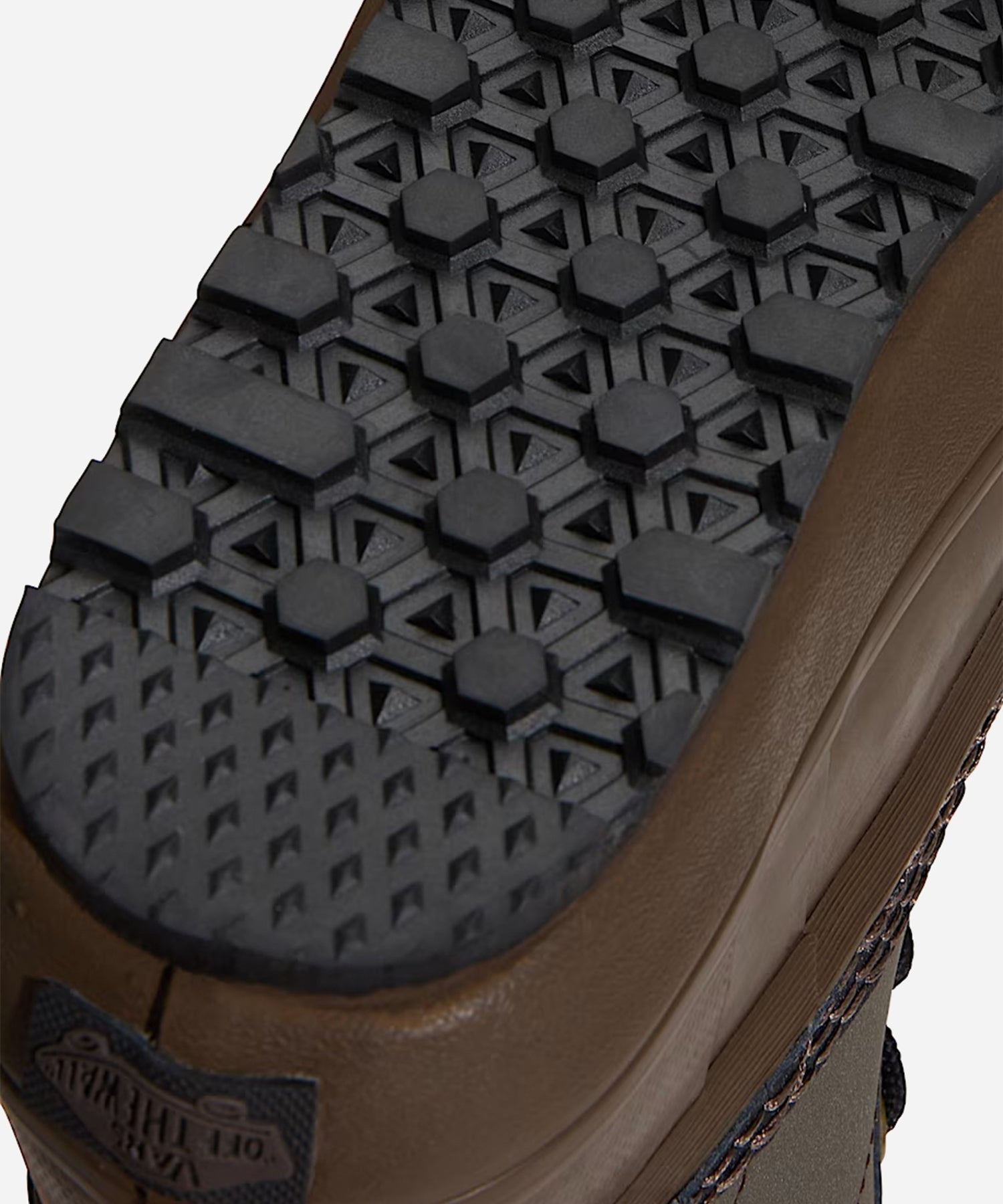 VansMTEStandardSnowMidBlakePaul-Sole