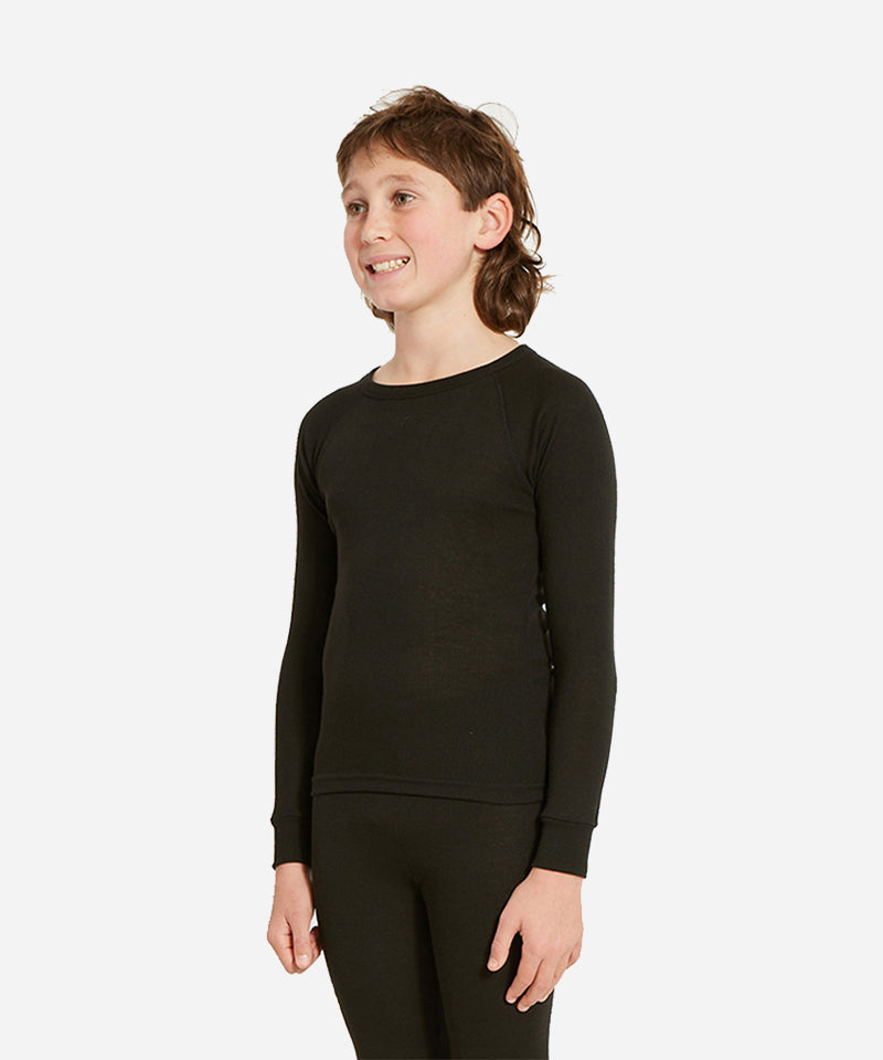 XTMKid_sHeatflexTopBlack-ModelLeft