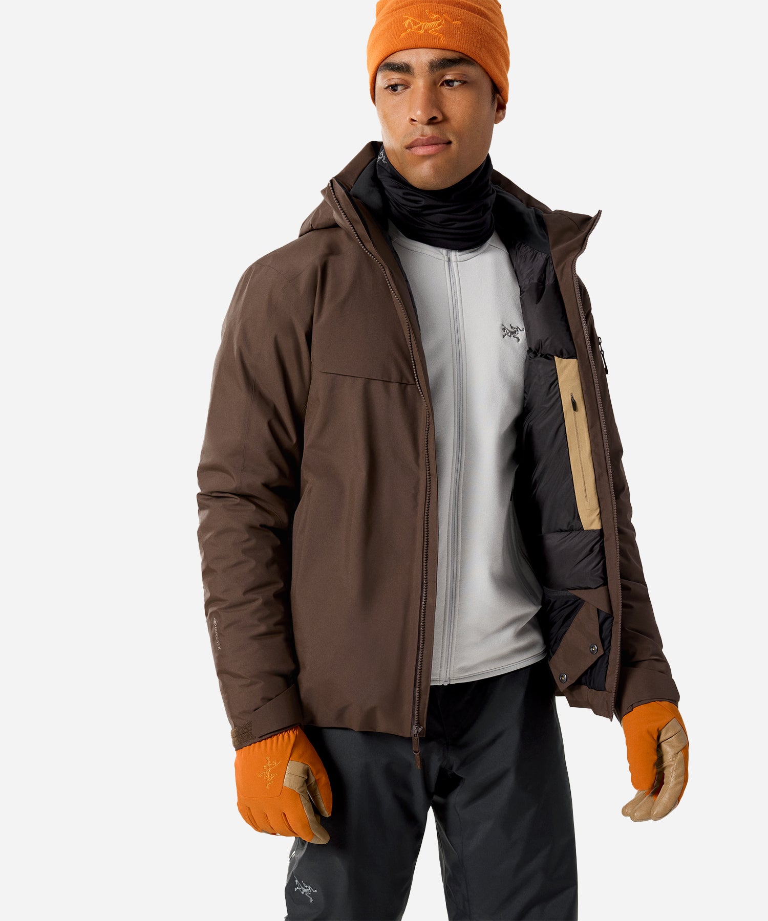 Arc_teryxMacaiJacketCarob-JacketOpen