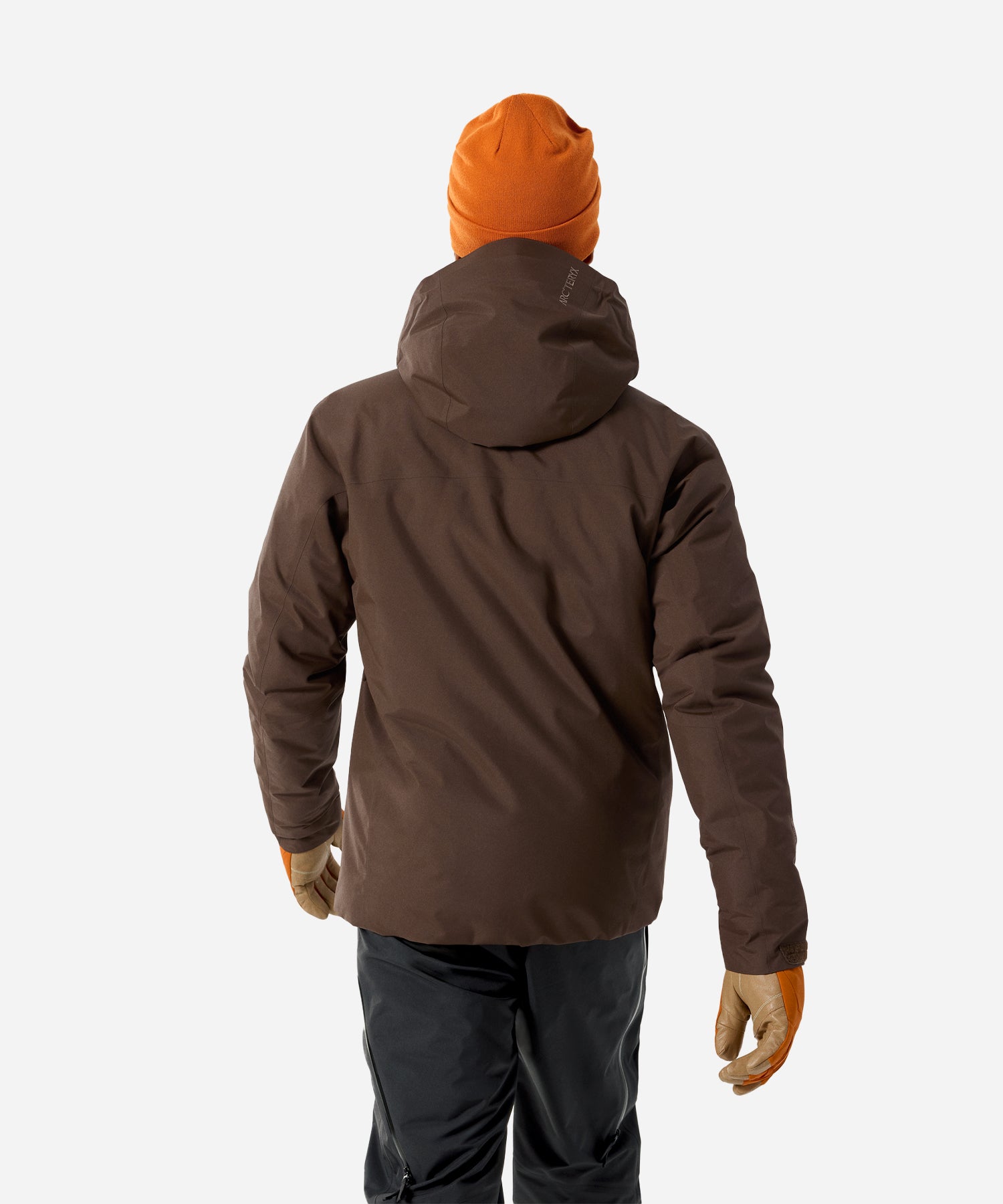 Arc_teryxMacaiJacketCarob-ModelBack