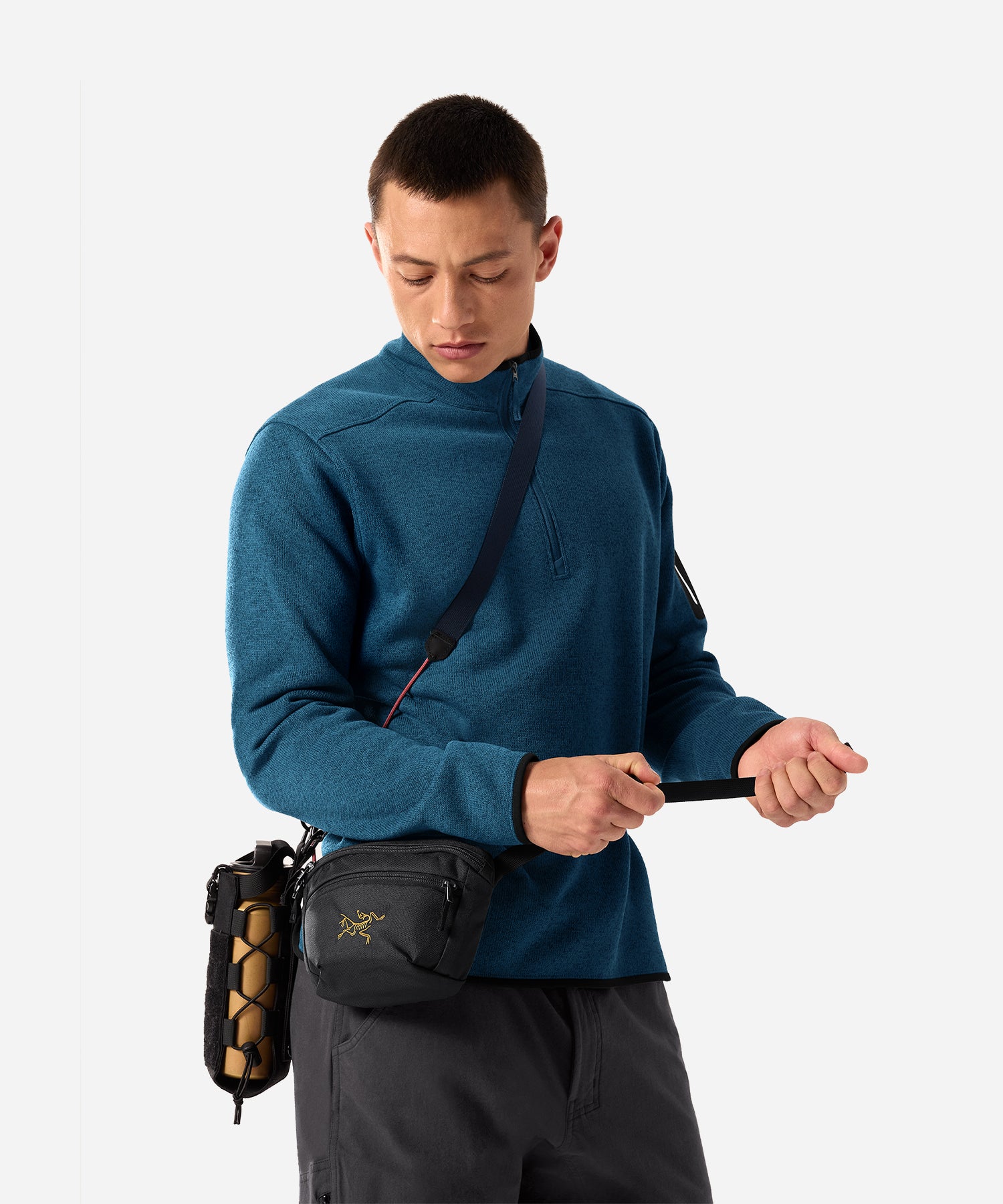 Arc_teryxMantis1WaistPack24KBlack-ModelFront