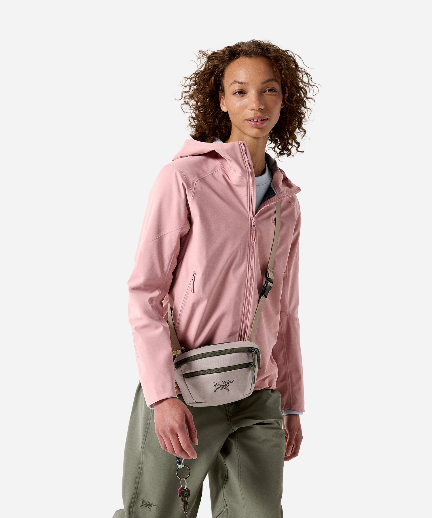 Arc_teryxMantis1WaistPackRune_Tatsu-ModelFront