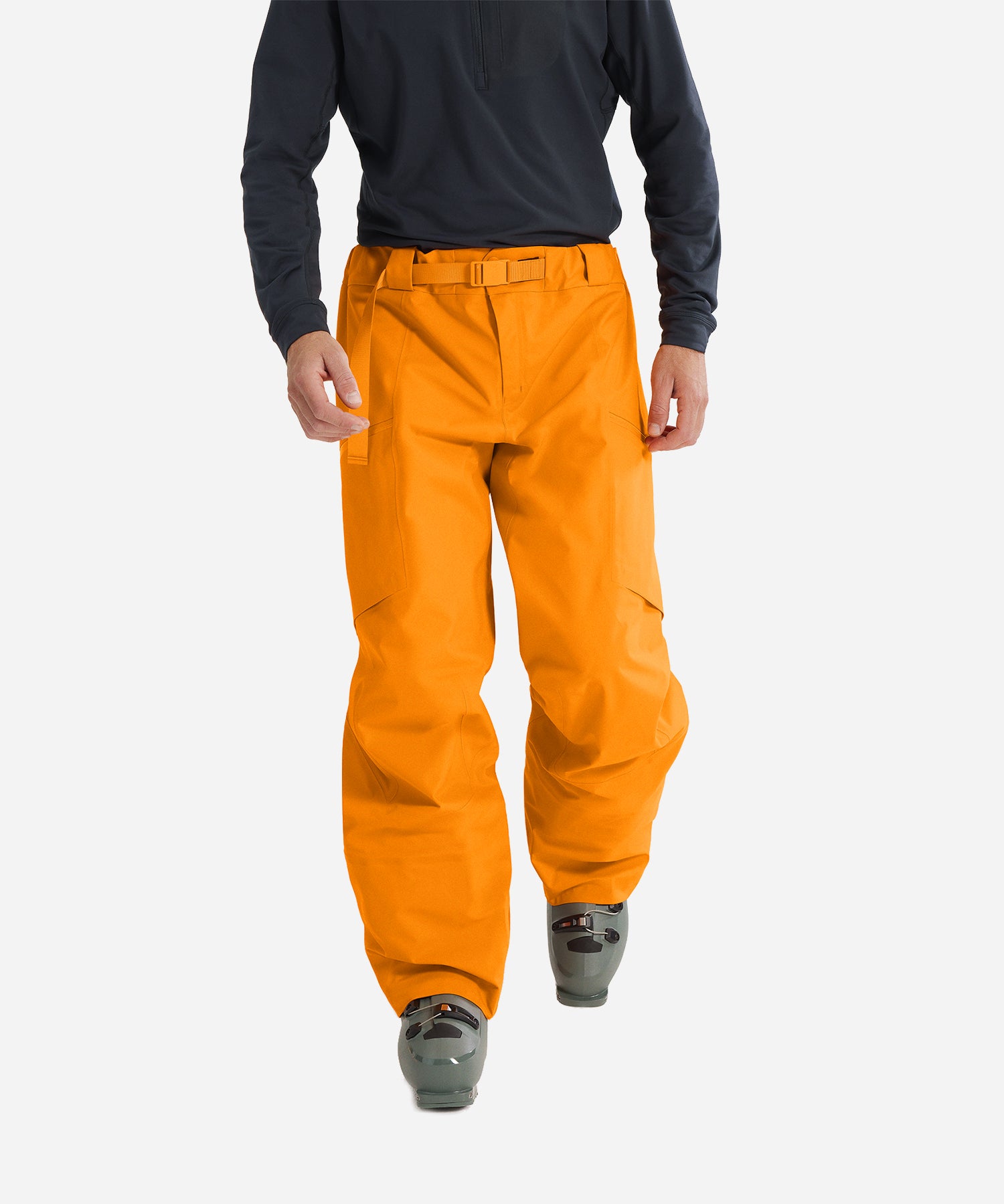 Arc_teryxSabrePantBlaze-ModelFront