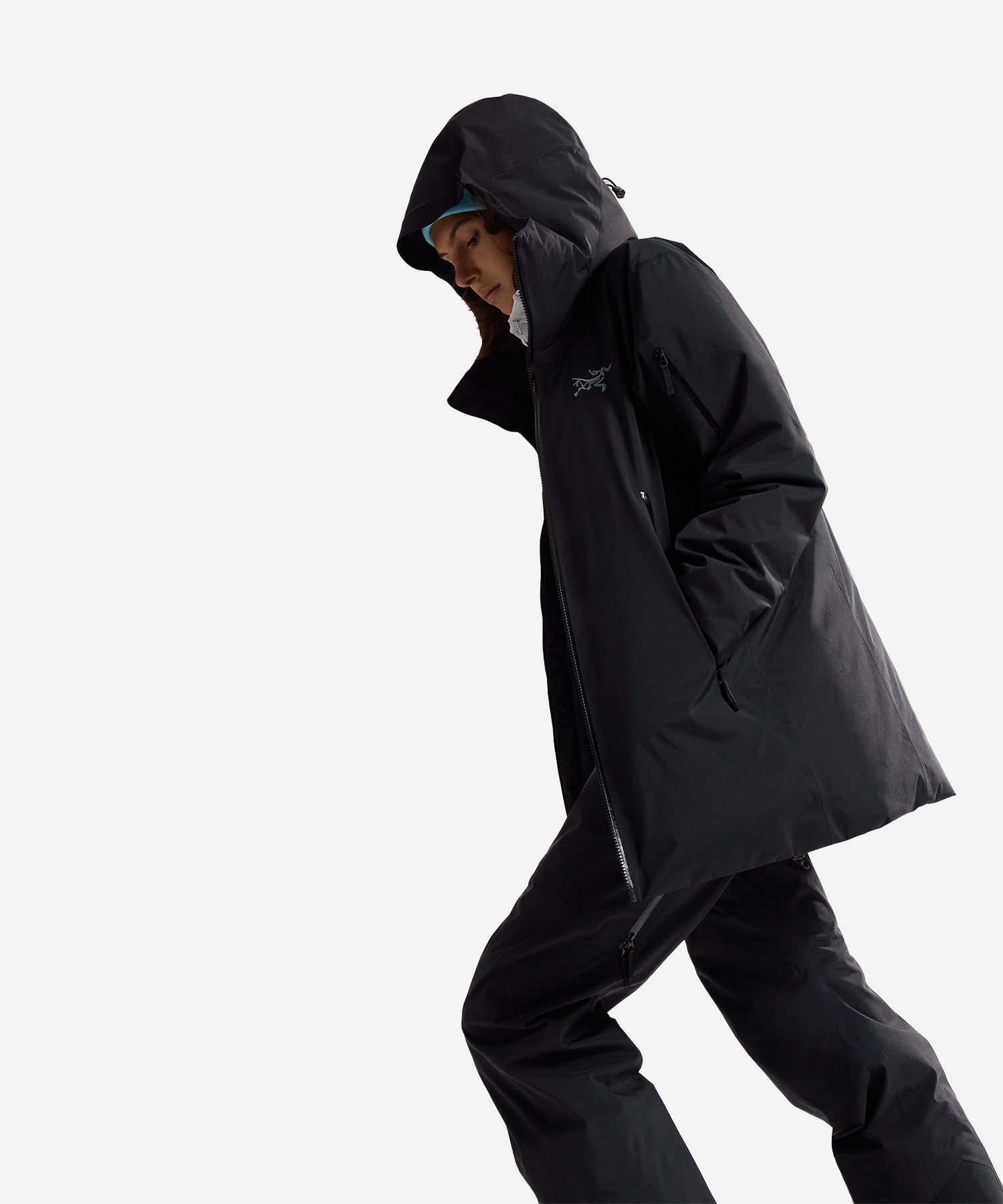 Arc_teryxSentinelInsulatedJacketBlack-ModelSide